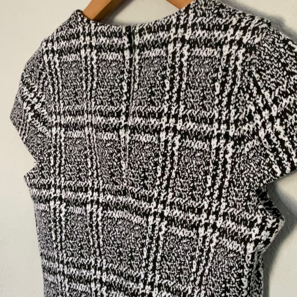 Work Dress - Picture 4 of 6